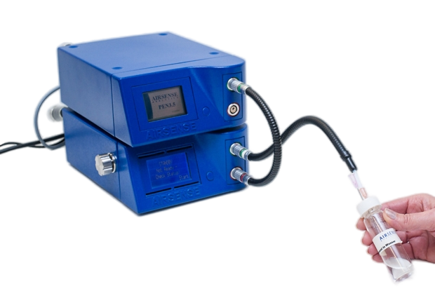 借助 AIRSENSE 电子鼻解析大熊猫偏爱的竹子气味特征